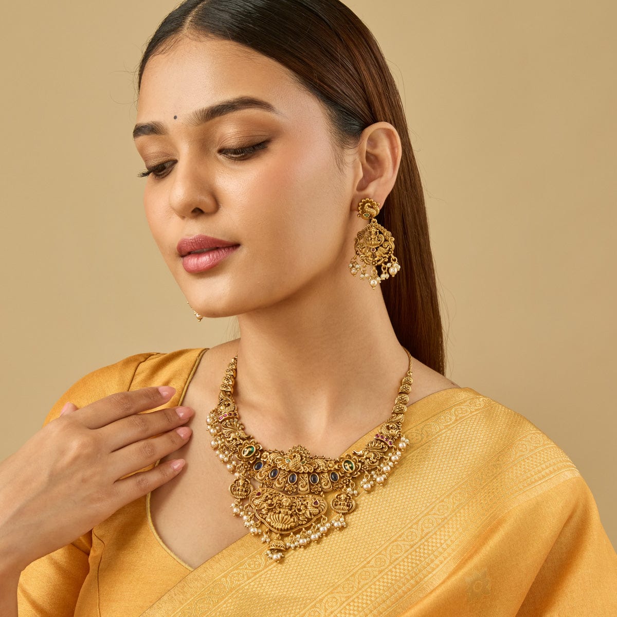 Antique Necklace Antique Necklace 185699