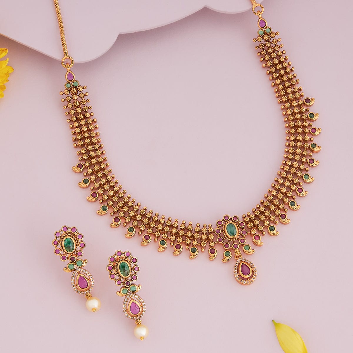 Antique Necklace Antique Necklace 186398