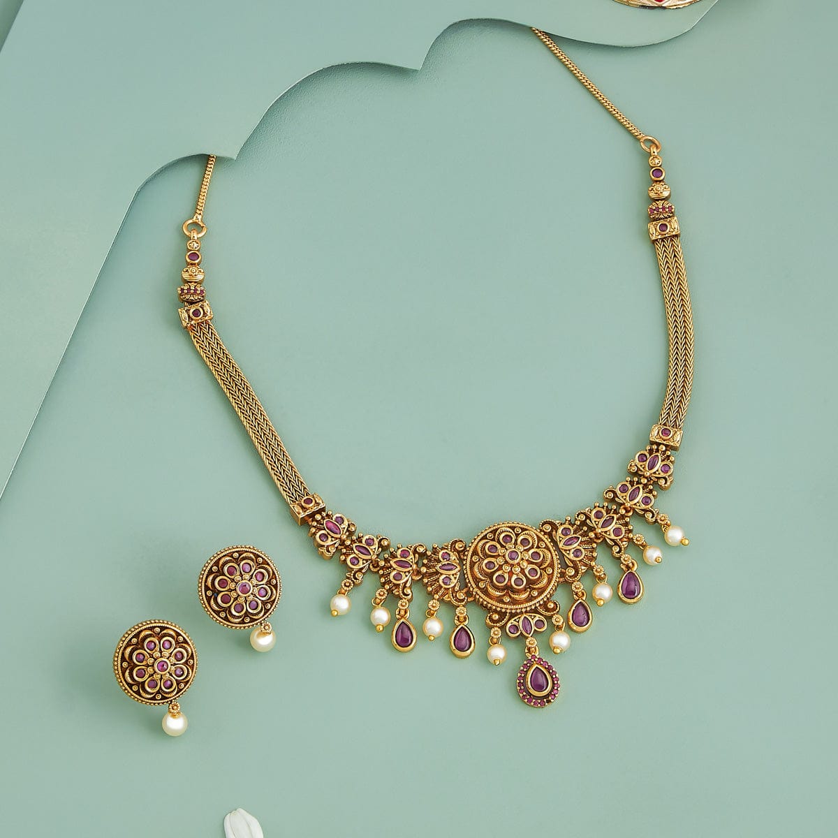 Antique Necklace Antique Necklace 188082