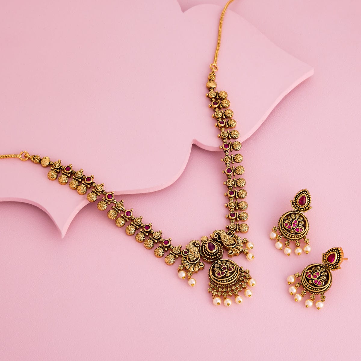 Antique Necklace Antique Necklace 188712