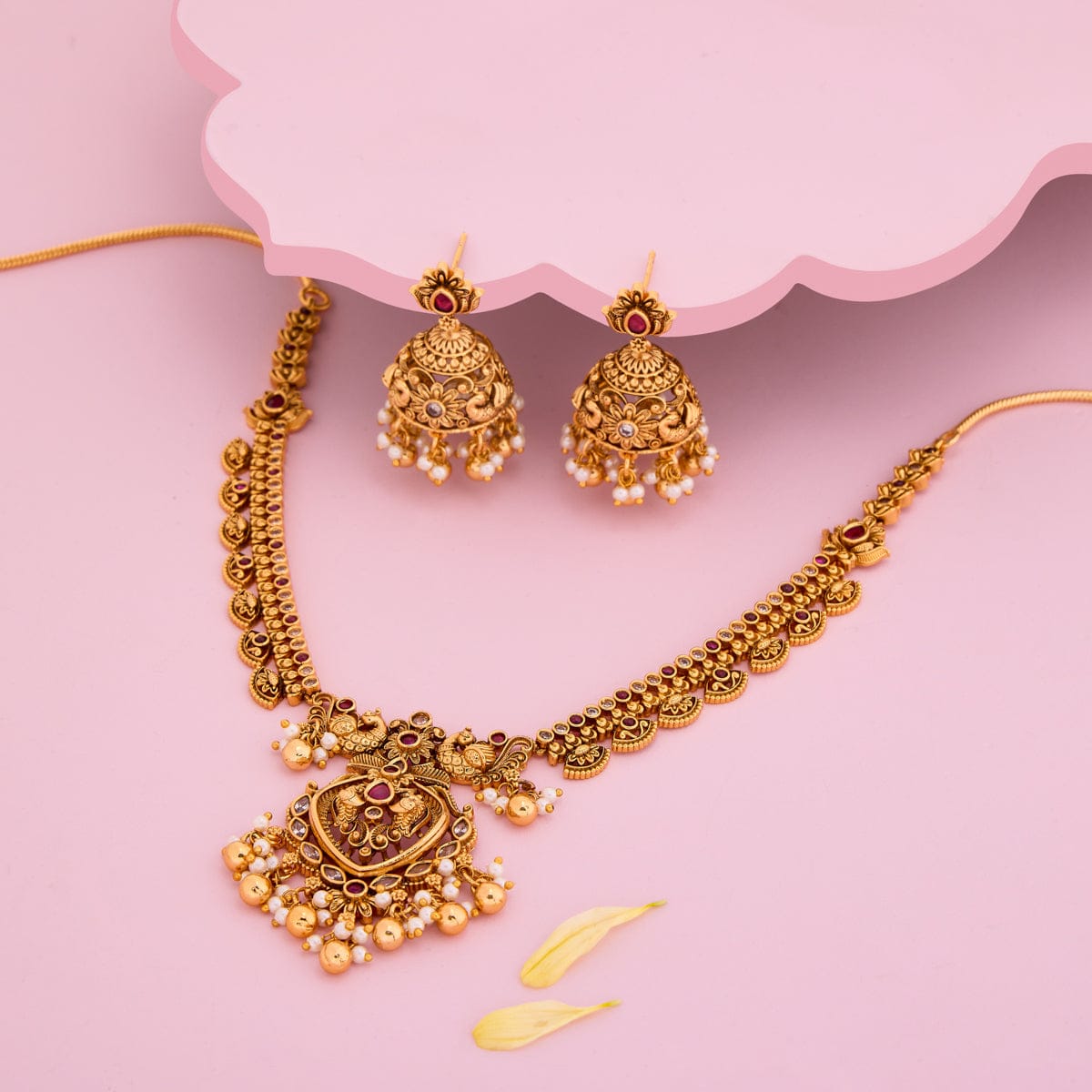 Antique Necklace Antique Necklace 190680