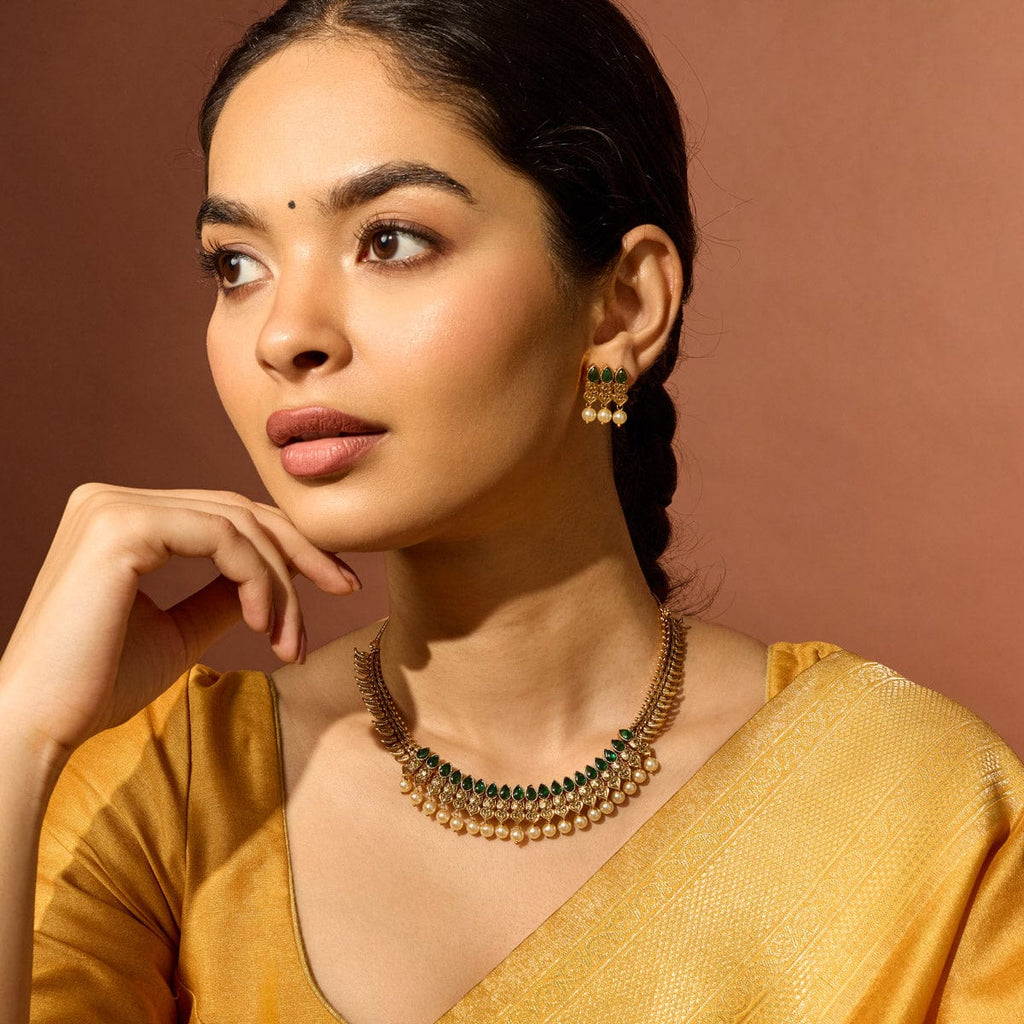 Antique Necklace Antique Necklace 190684