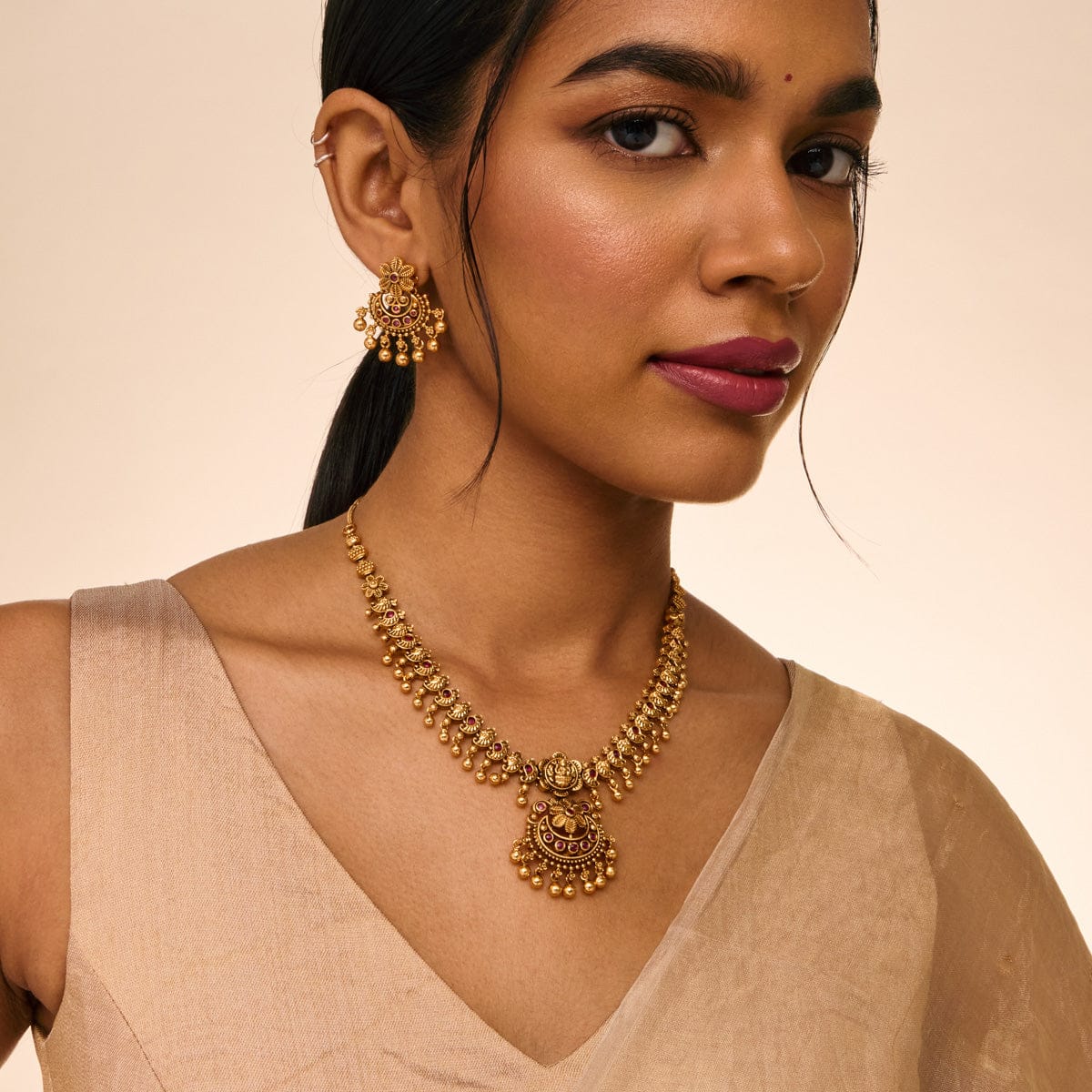 Antique Necklace Antique Necklace 190691