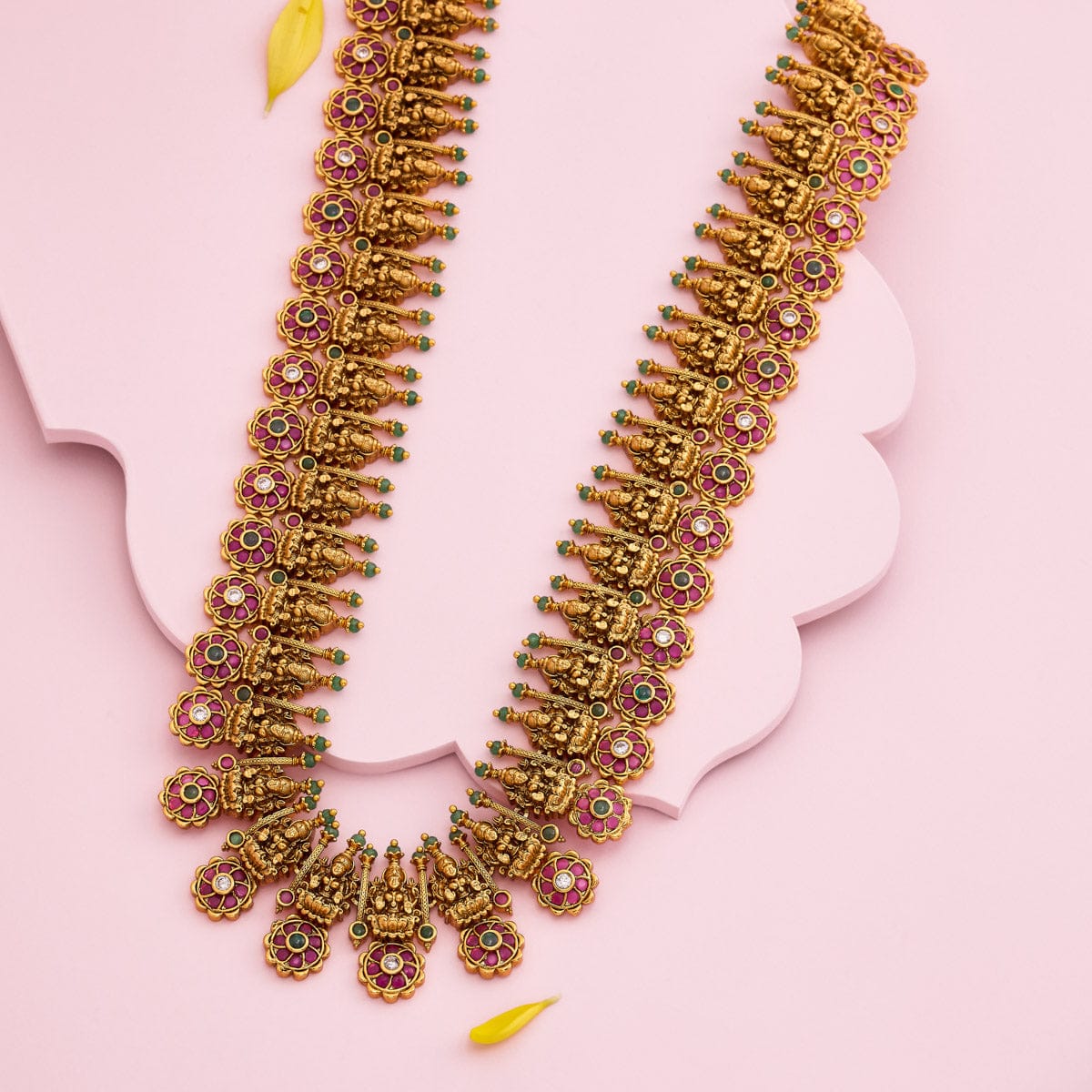 Antique Necklace Antique Necklace 191123