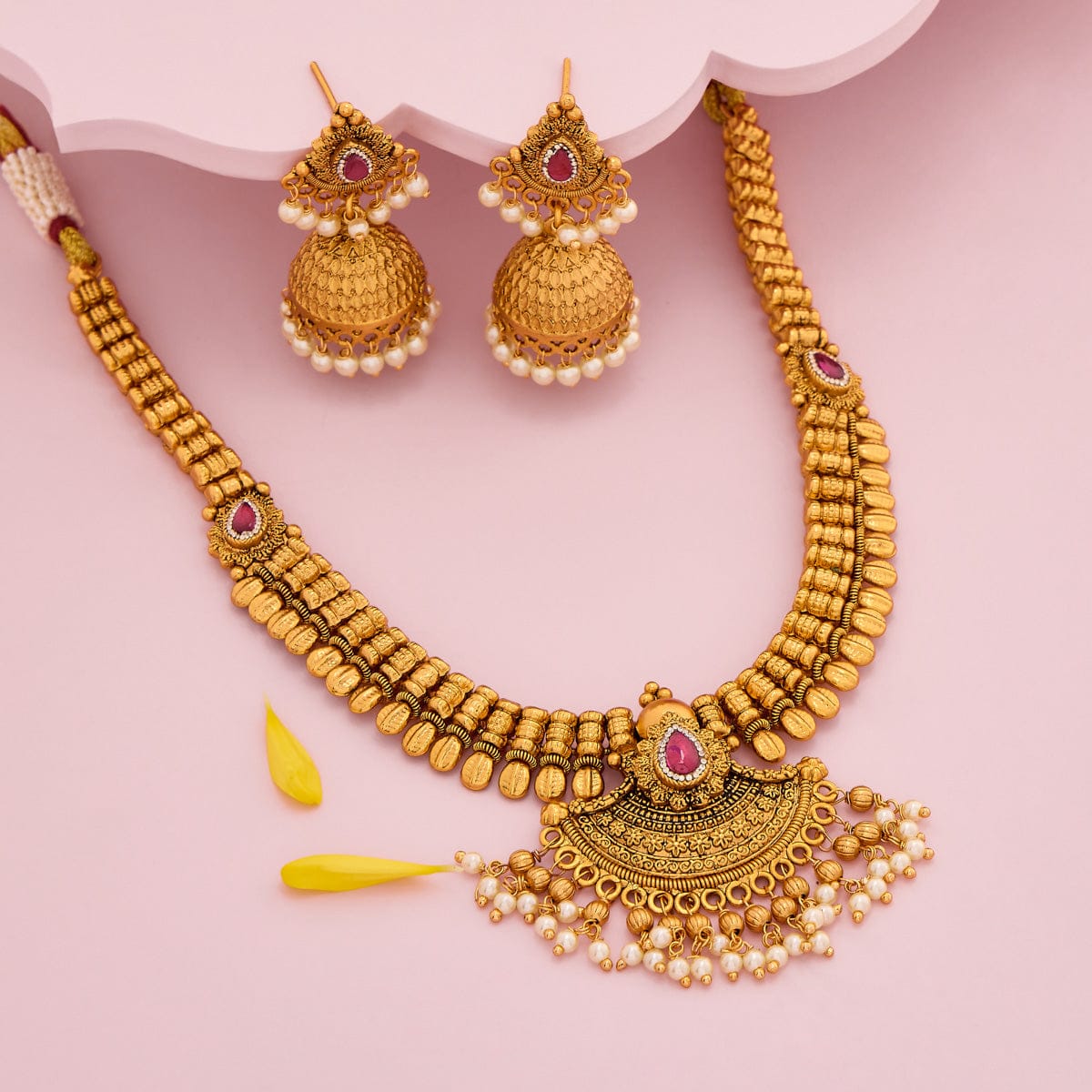 Antique Necklace Antique Necklace 191620