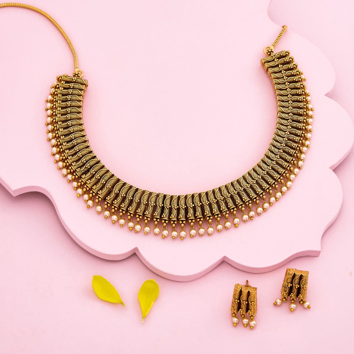 Antique Necklace Antique Necklace 191660