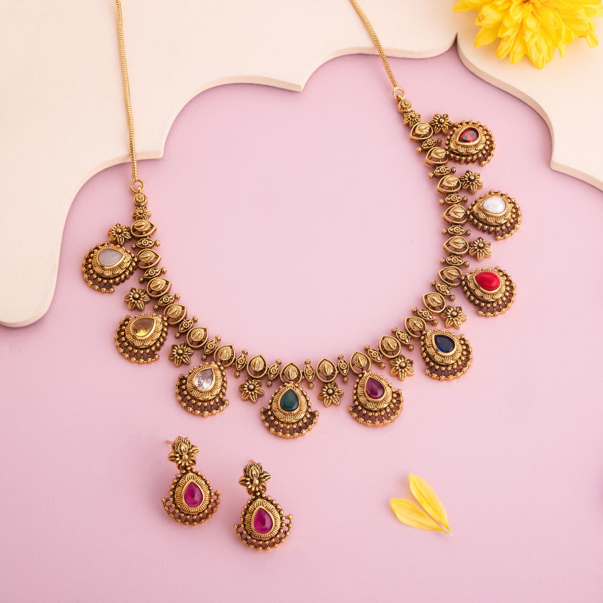 Antique Necklace Antique Necklace 193231