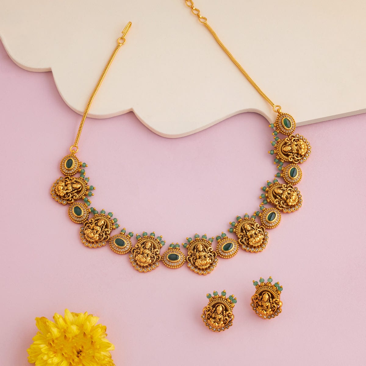 Antique Necklace Antique Necklace 193468