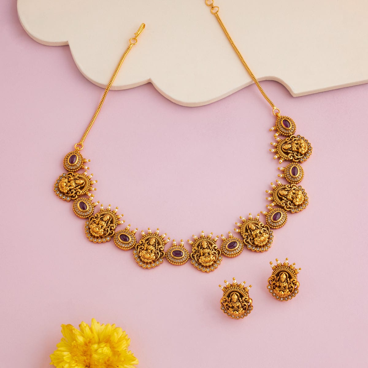 Antique Necklace Antique Necklace 193468