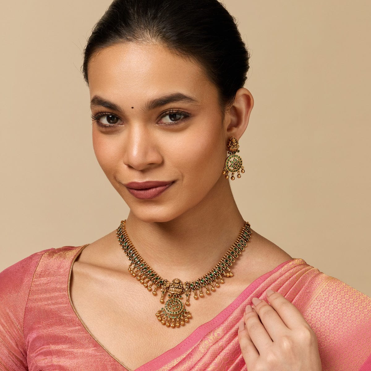 Antique Necklace Antique Necklace 193572