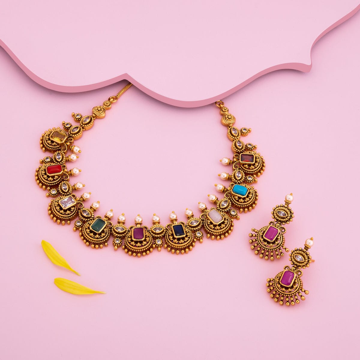 Antique Necklace Antique Necklace 193579