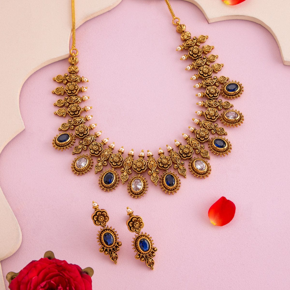 Antique Necklace Antique Necklace 193580