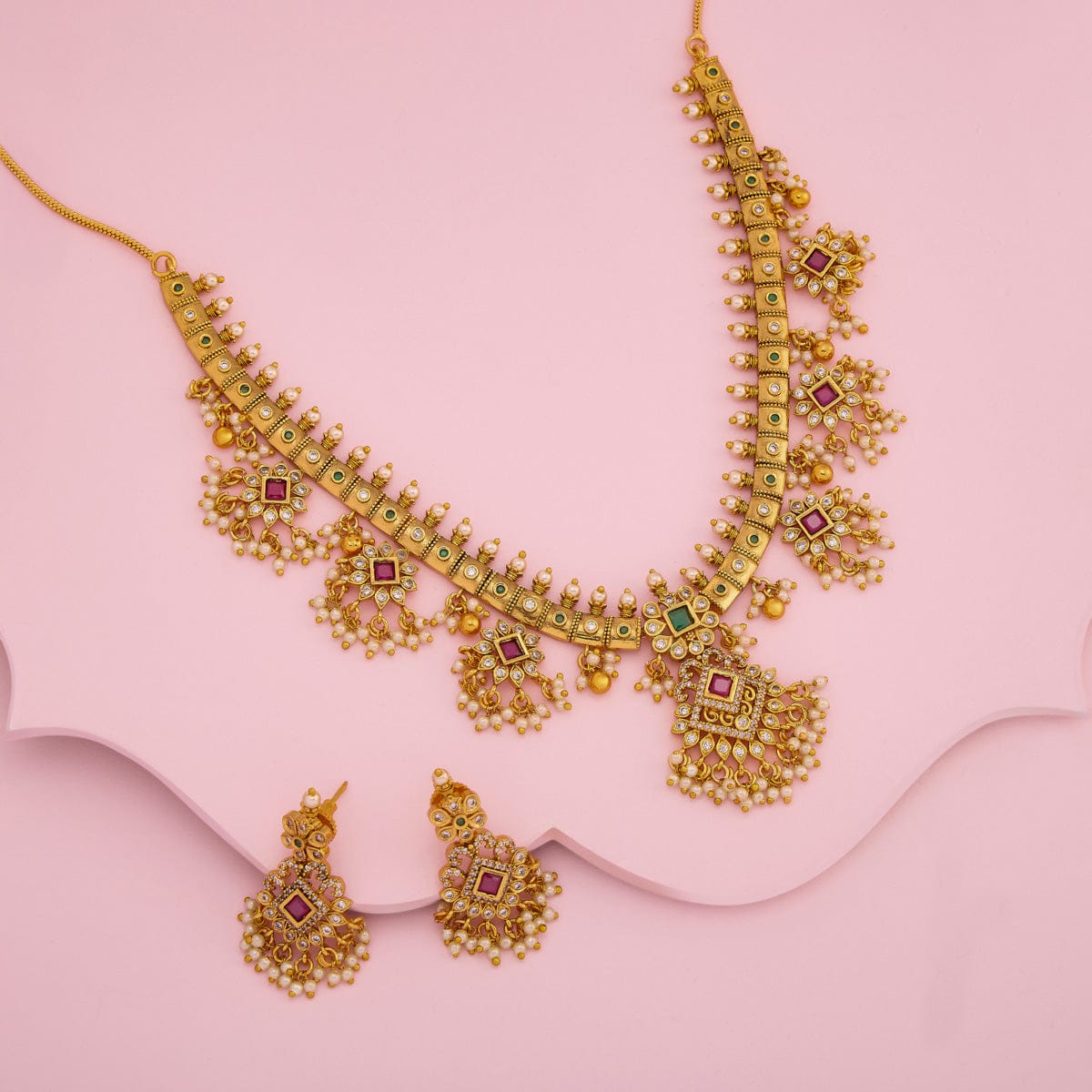 Antique Necklace Antique Necklace 193642