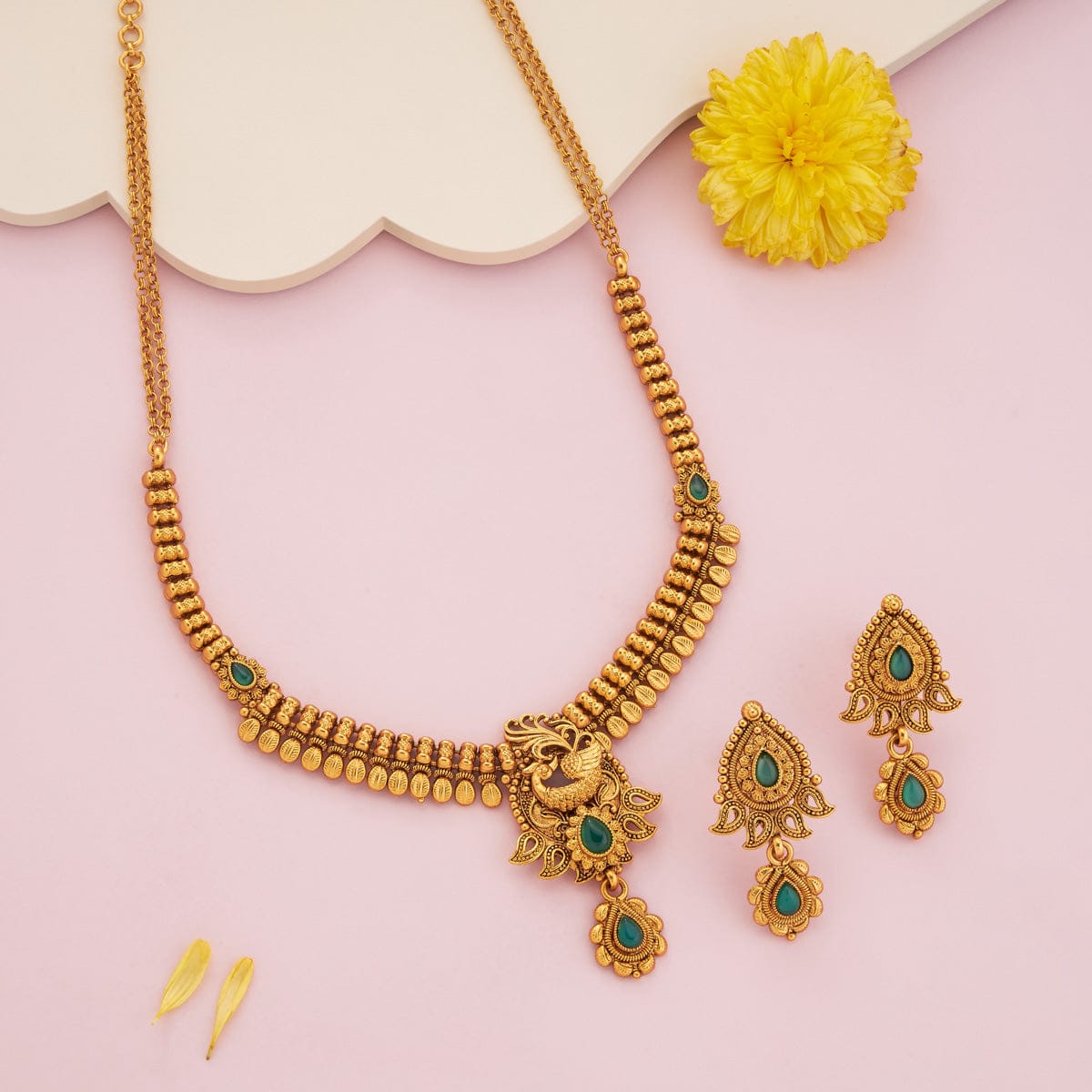 Antique Necklace Antique Necklace 193667