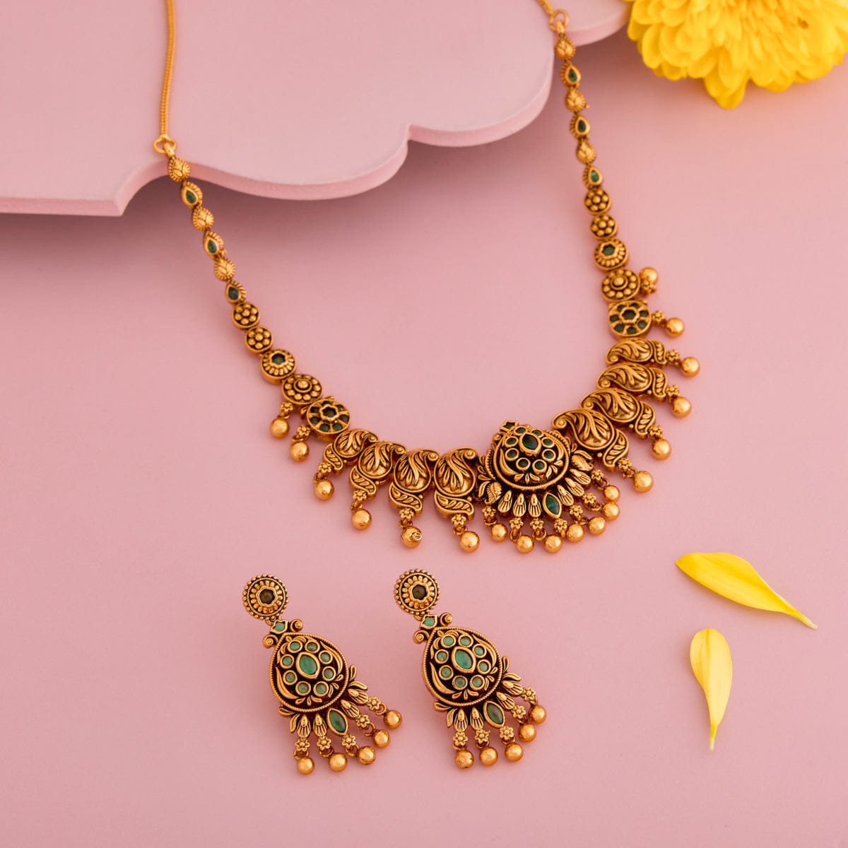 Antique Necklace Antique Necklace 197130