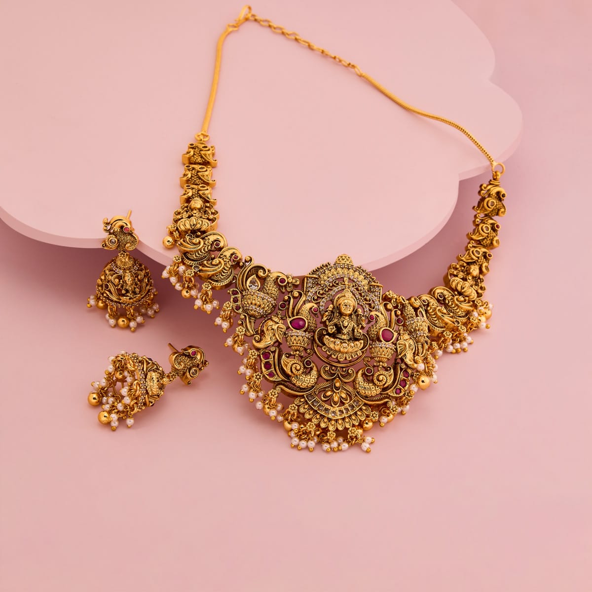 Antique Necklace Antique Necklace 197299