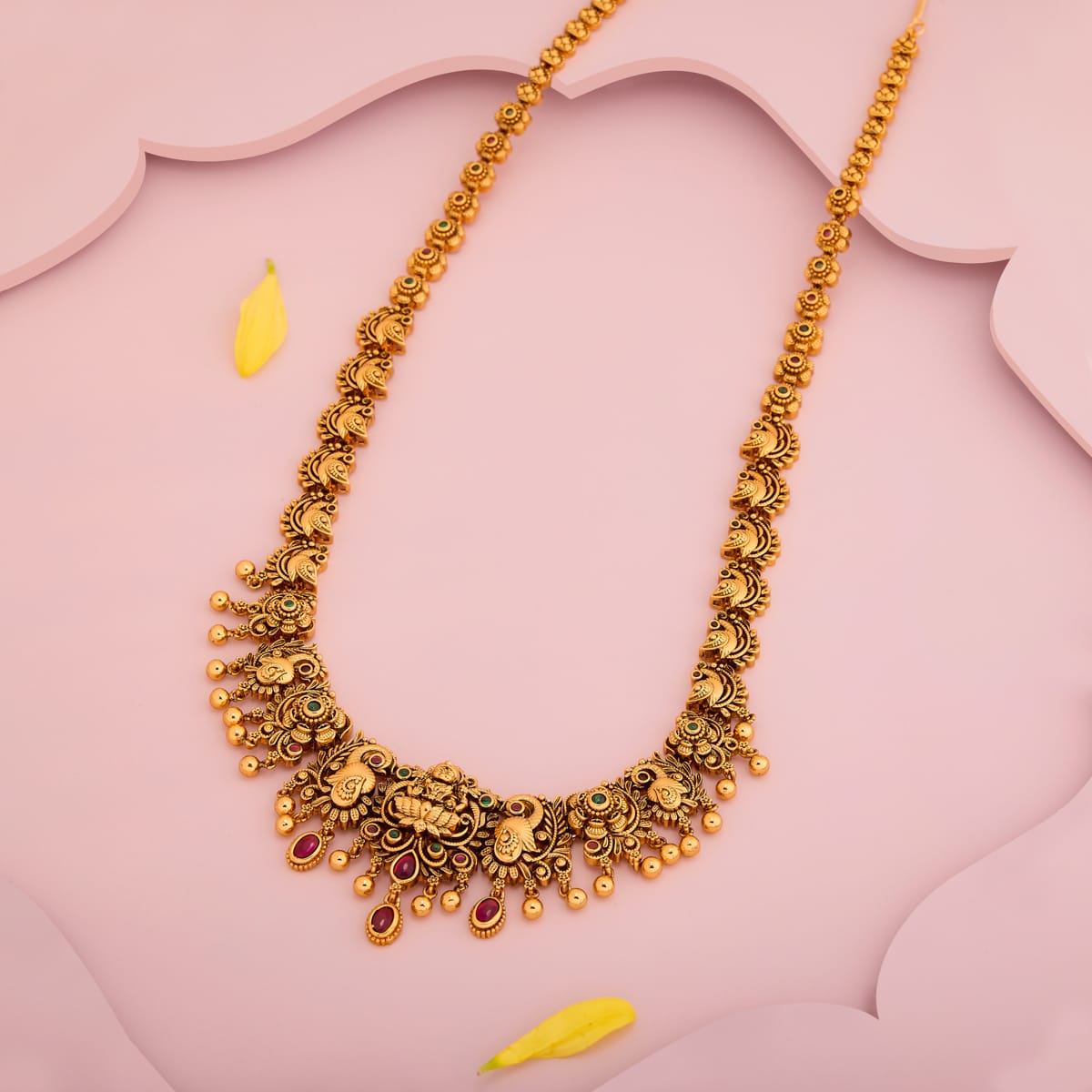 Antique Necklace Antique Necklace 197813