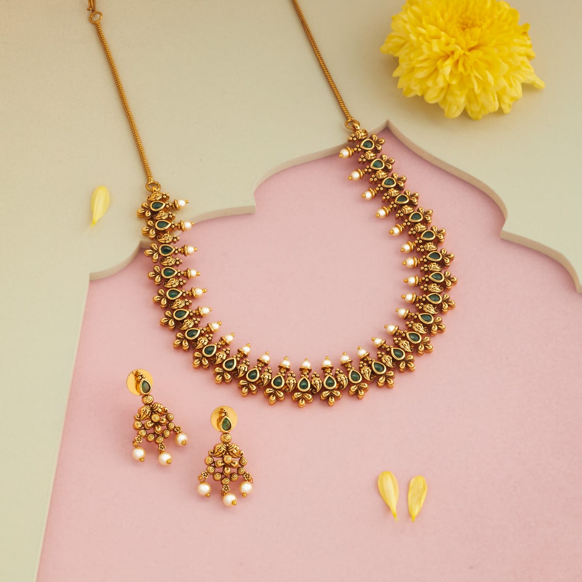 Antique Necklace Antique Necklace 201901