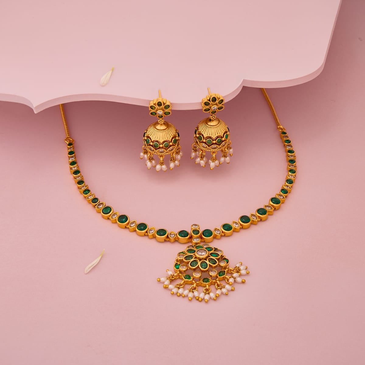 Antique Necklace Antique Necklace 202510