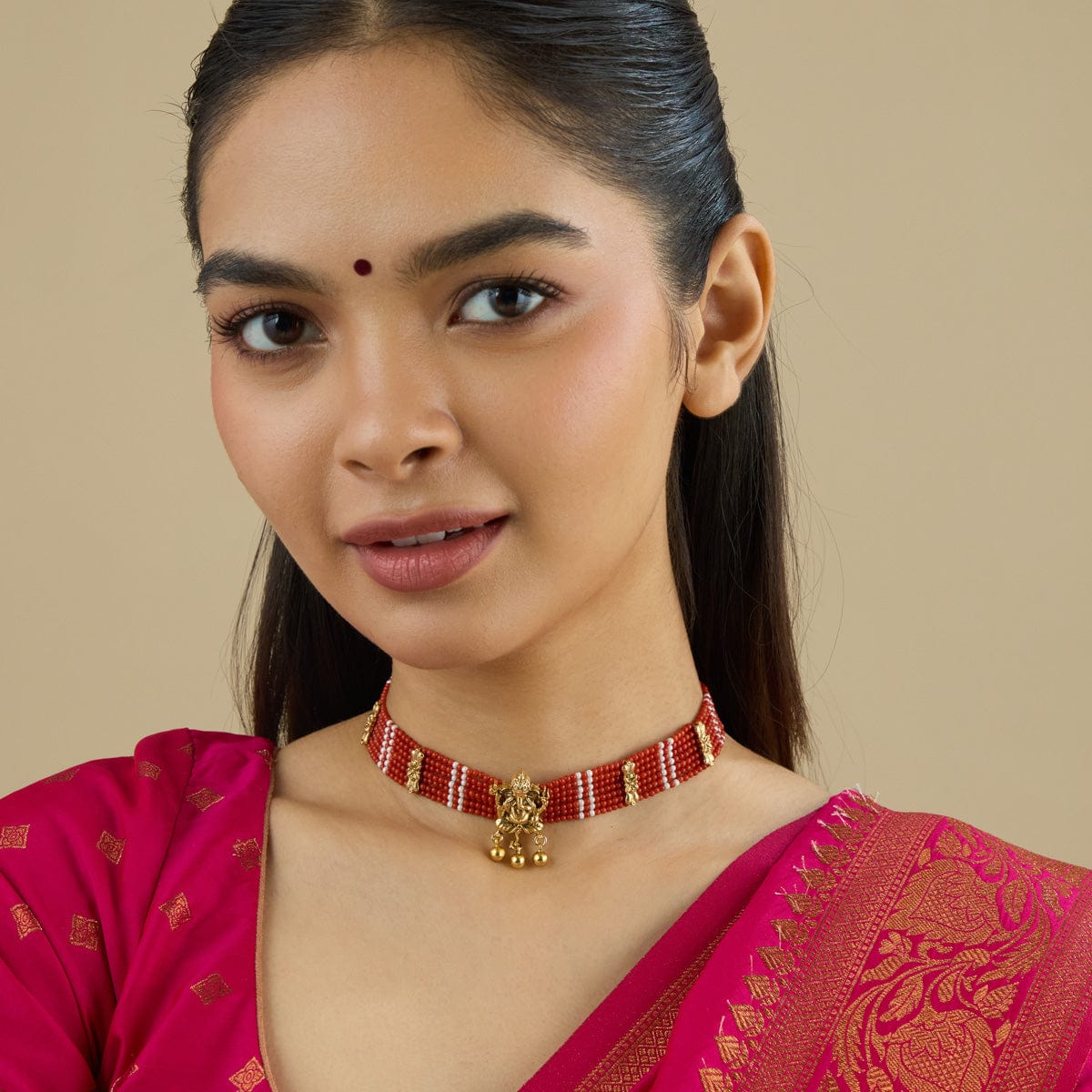 Antique Necklace Antique Necklace 181108