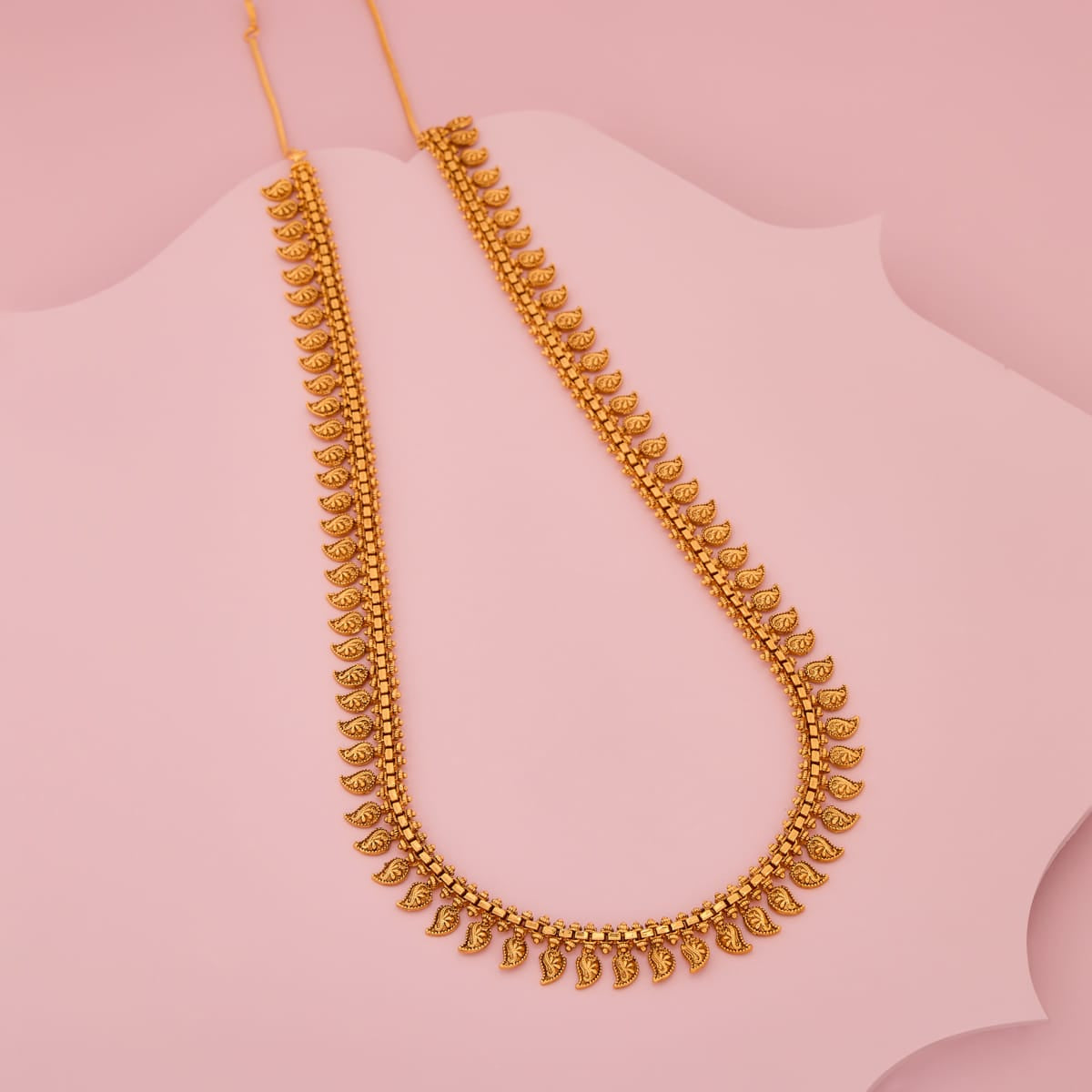Antique Necklace Antique Necklace 204807