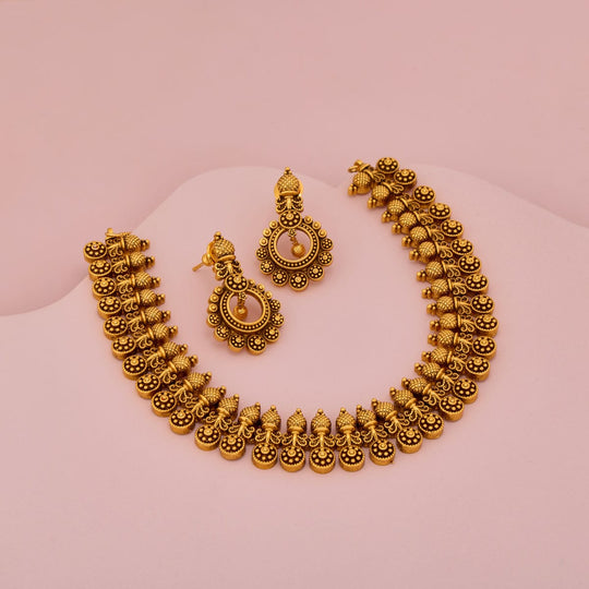Antique Necklace Antique Necklace 204968