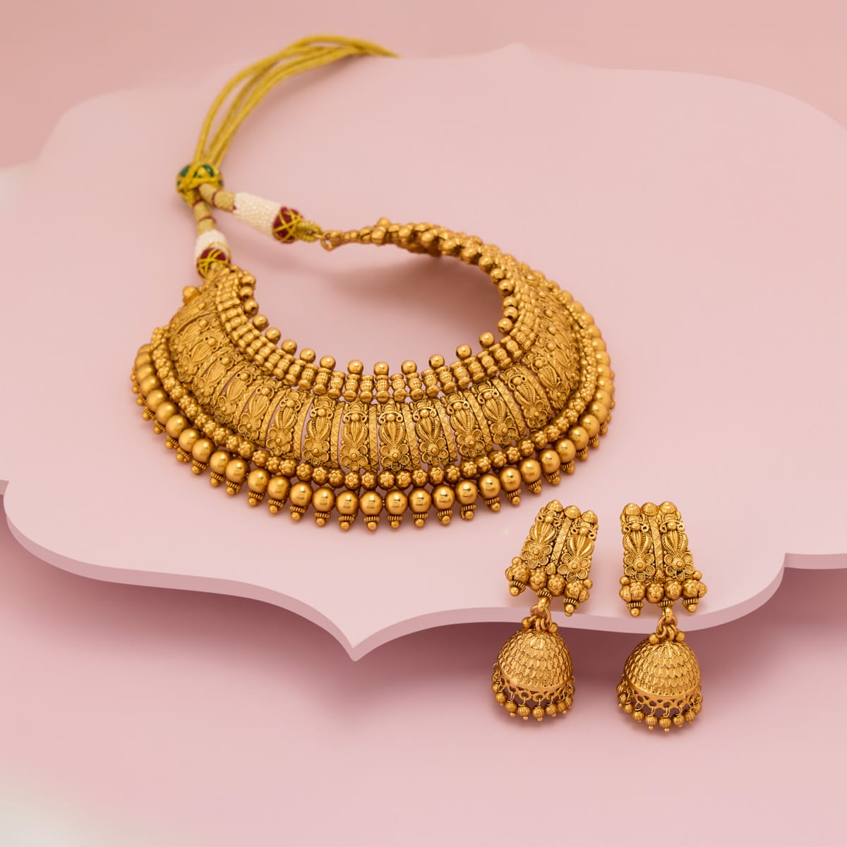 Antique Necklace Antique Necklace 205892