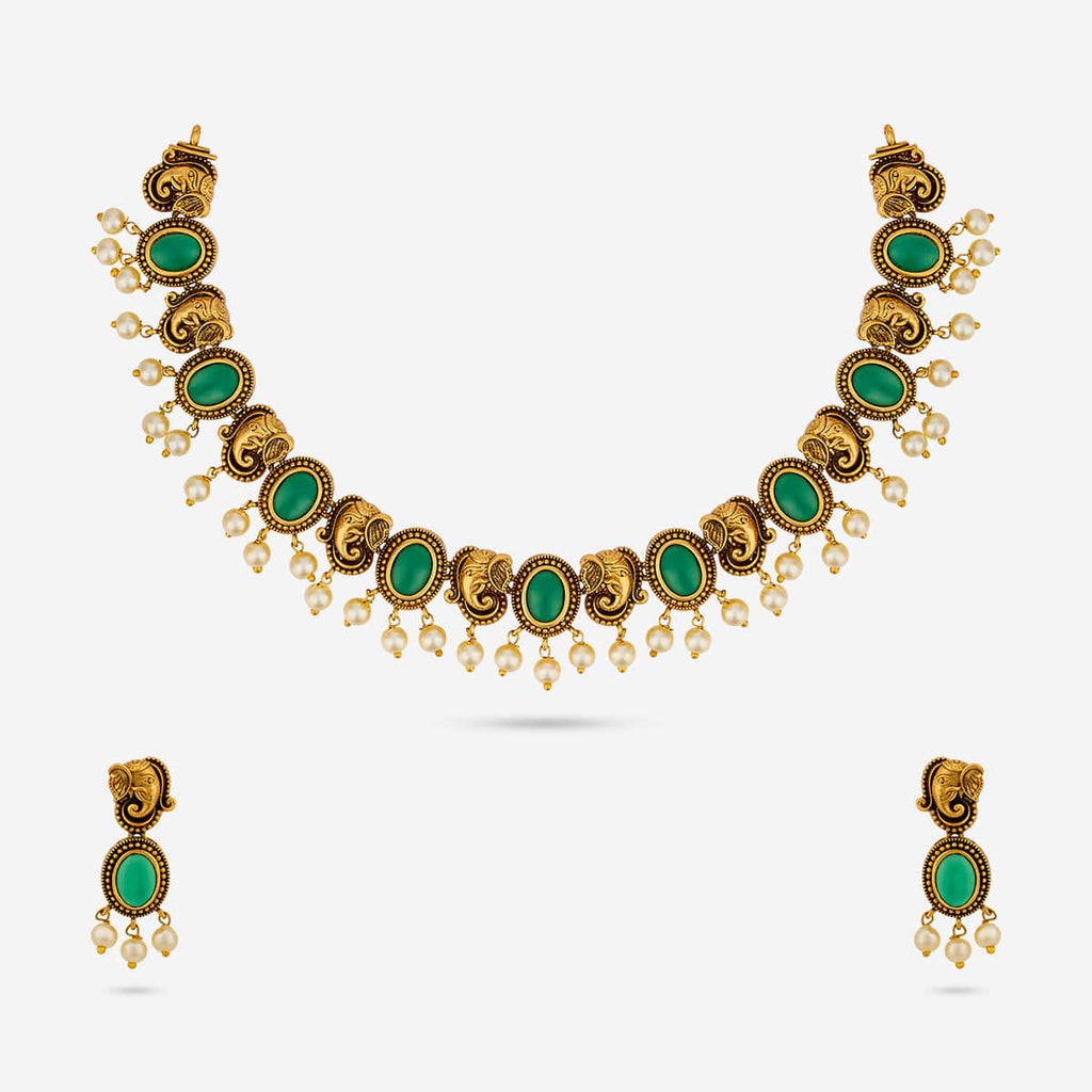 Antique Necklace Antique Necklace 188718