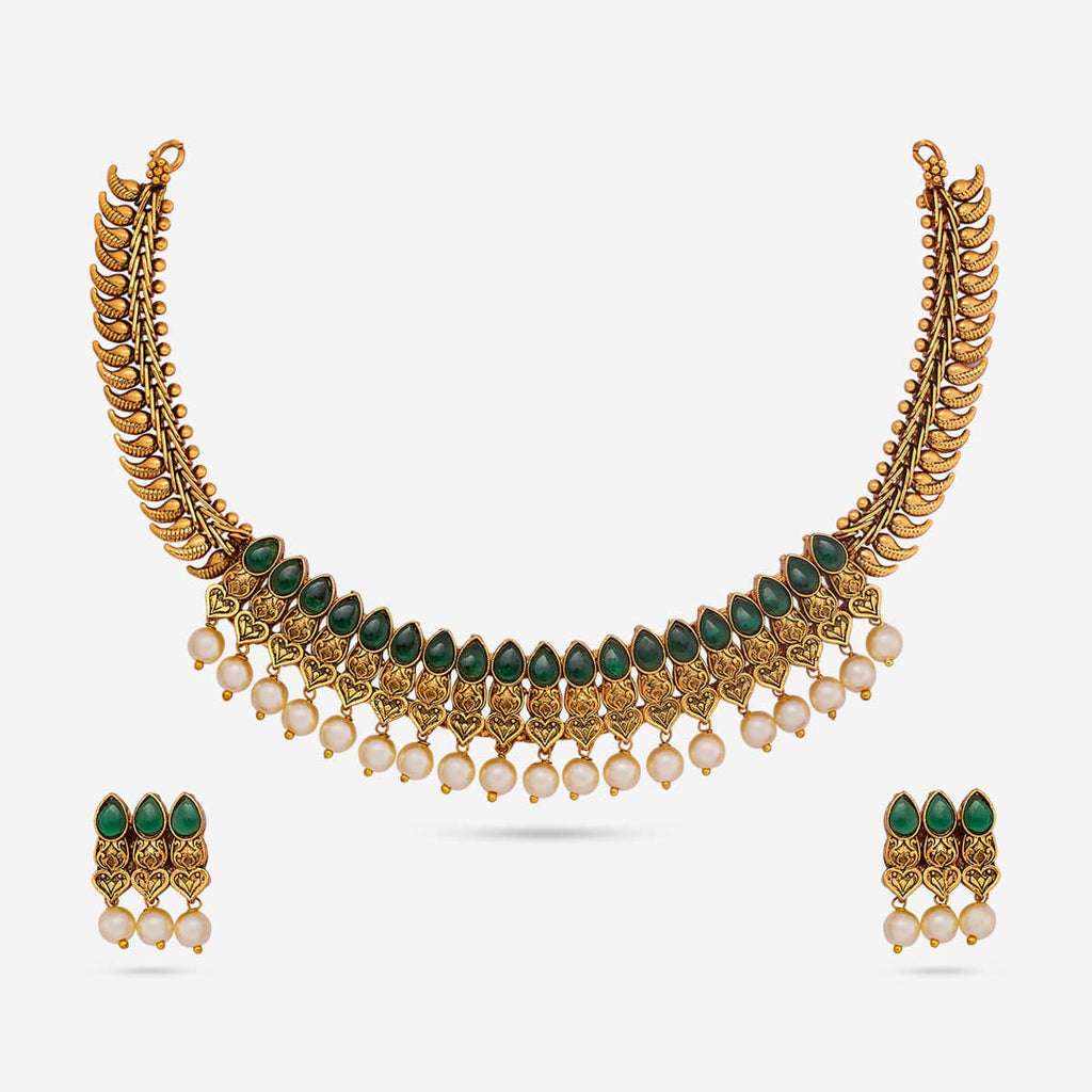 Antique Necklace Antique Necklace 190684