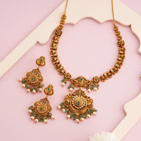 Antique Necklace Antique Necklace 190719