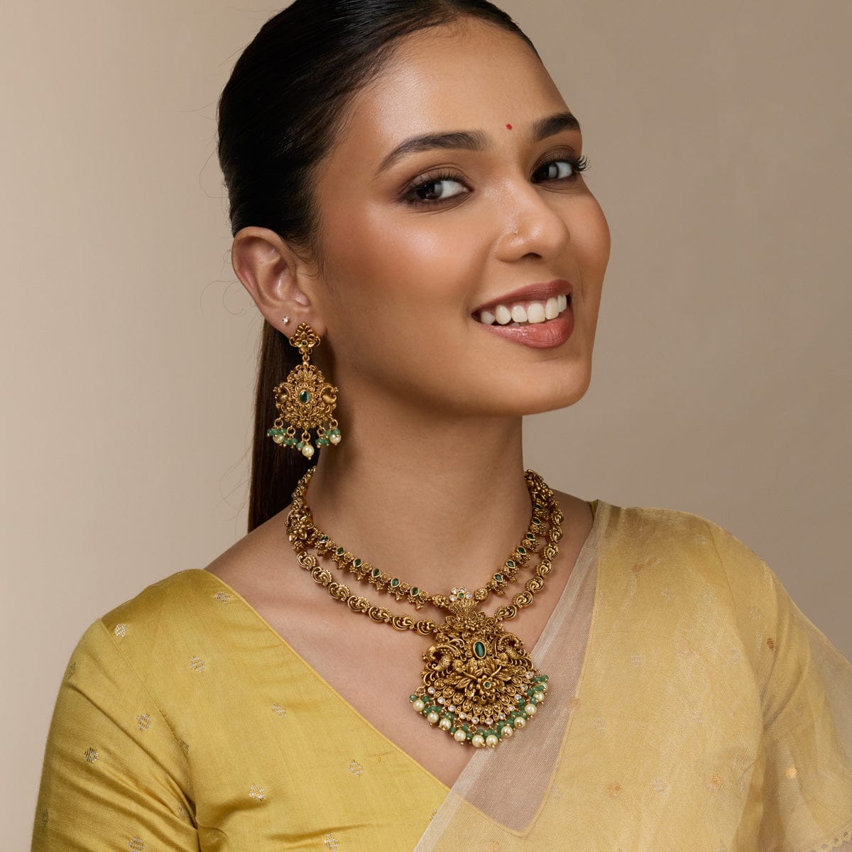 Antique Necklace Antique Necklace 191612