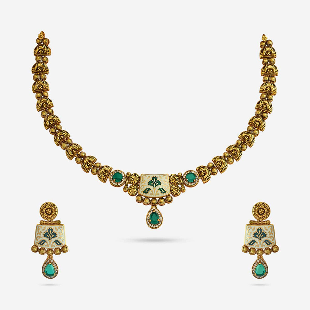 Antique Necklace Antique Necklace 185357