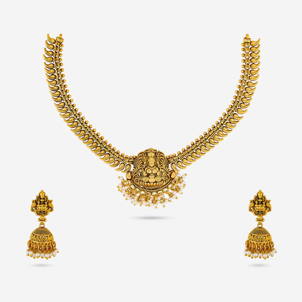 Antique Necklace Antique Necklace 190930