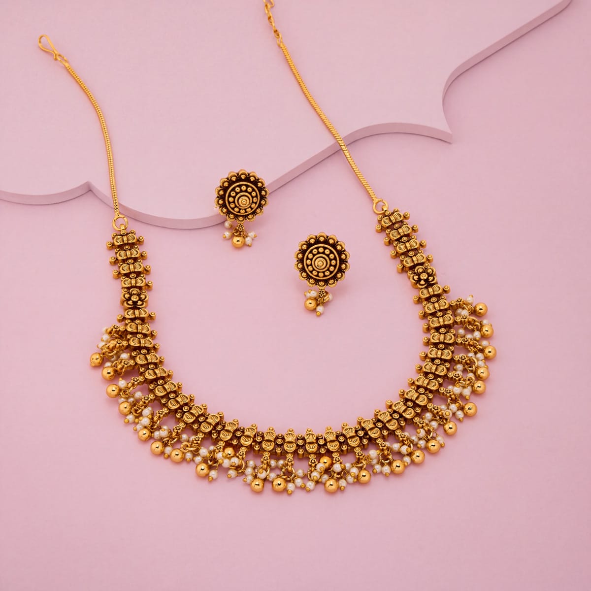 Antique Necklace Antique Necklace 204972