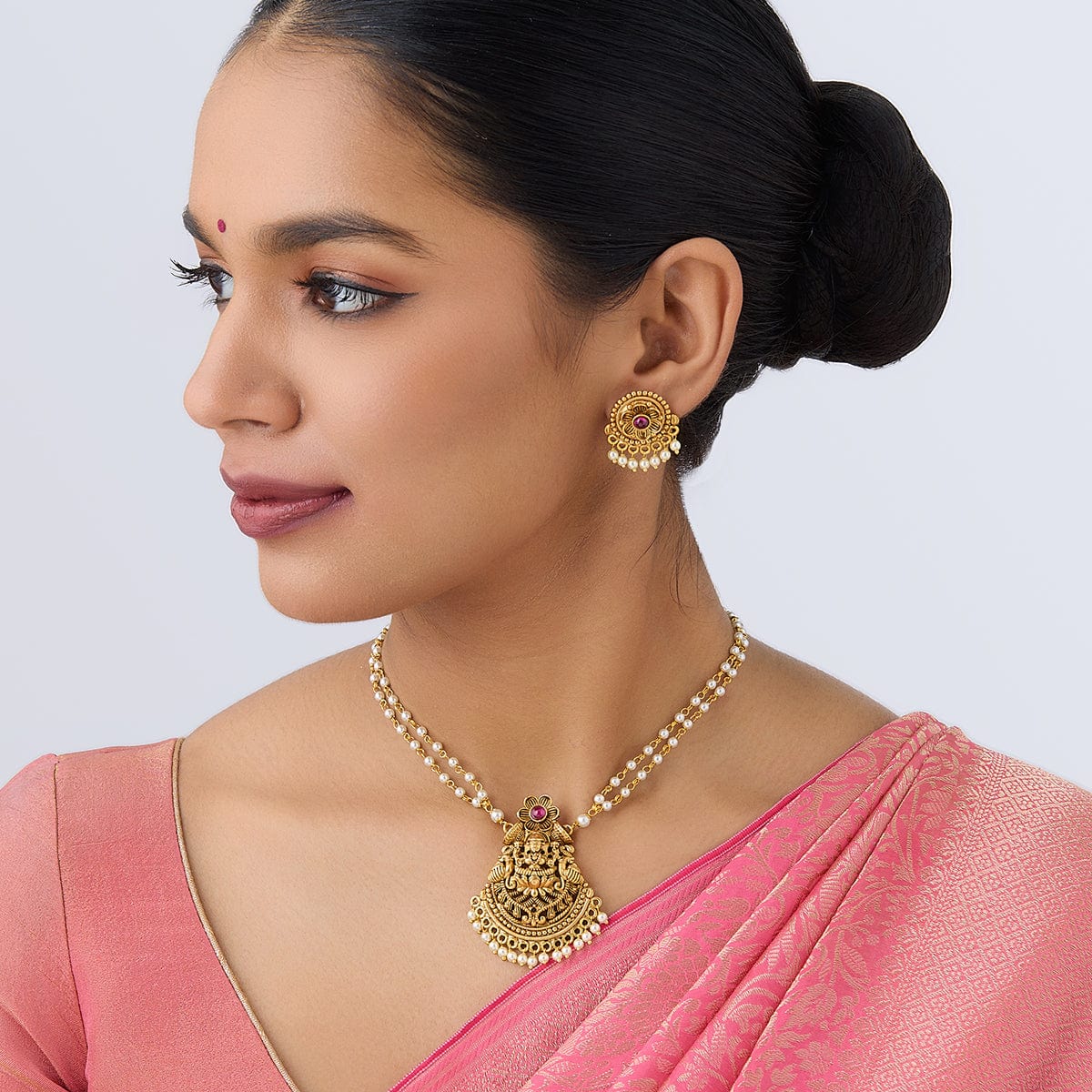 Antique Necklace Antique Necklace 153664