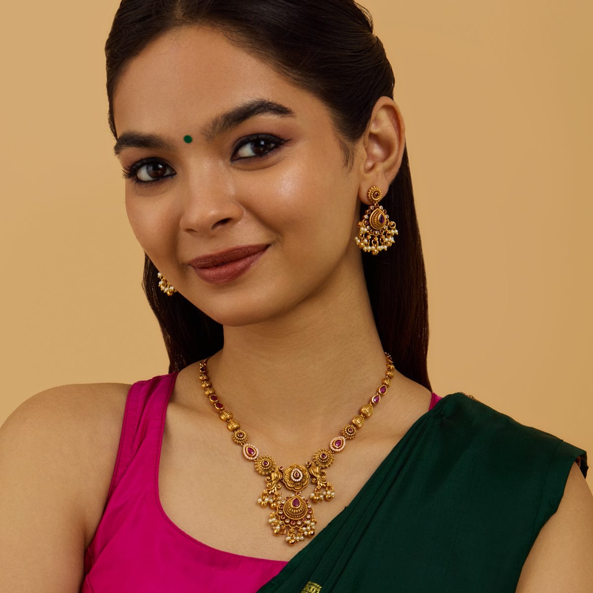 Antique Necklace Antique Necklace 179989