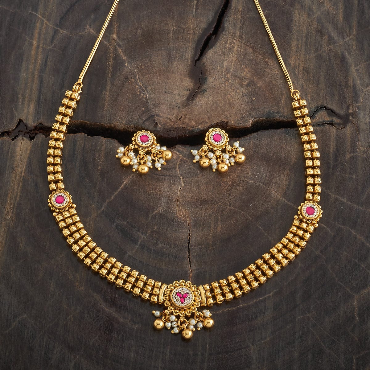 Antique Necklace Antique Necklace 181036