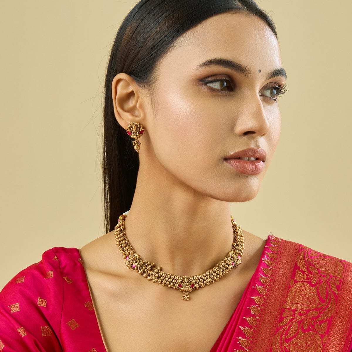 Antique Necklace Antique Necklace 181437