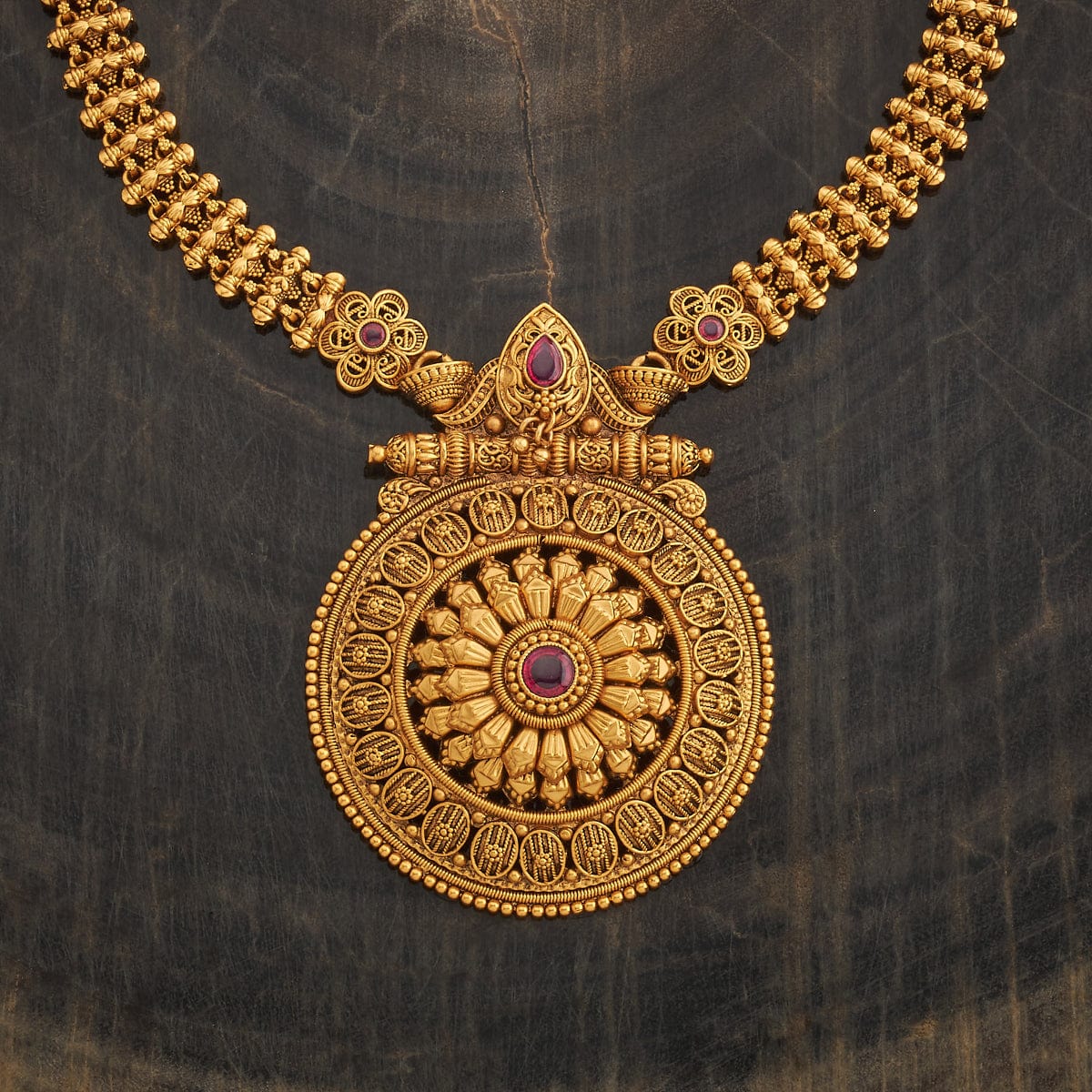 Antique Necklace Antique Necklace 185266