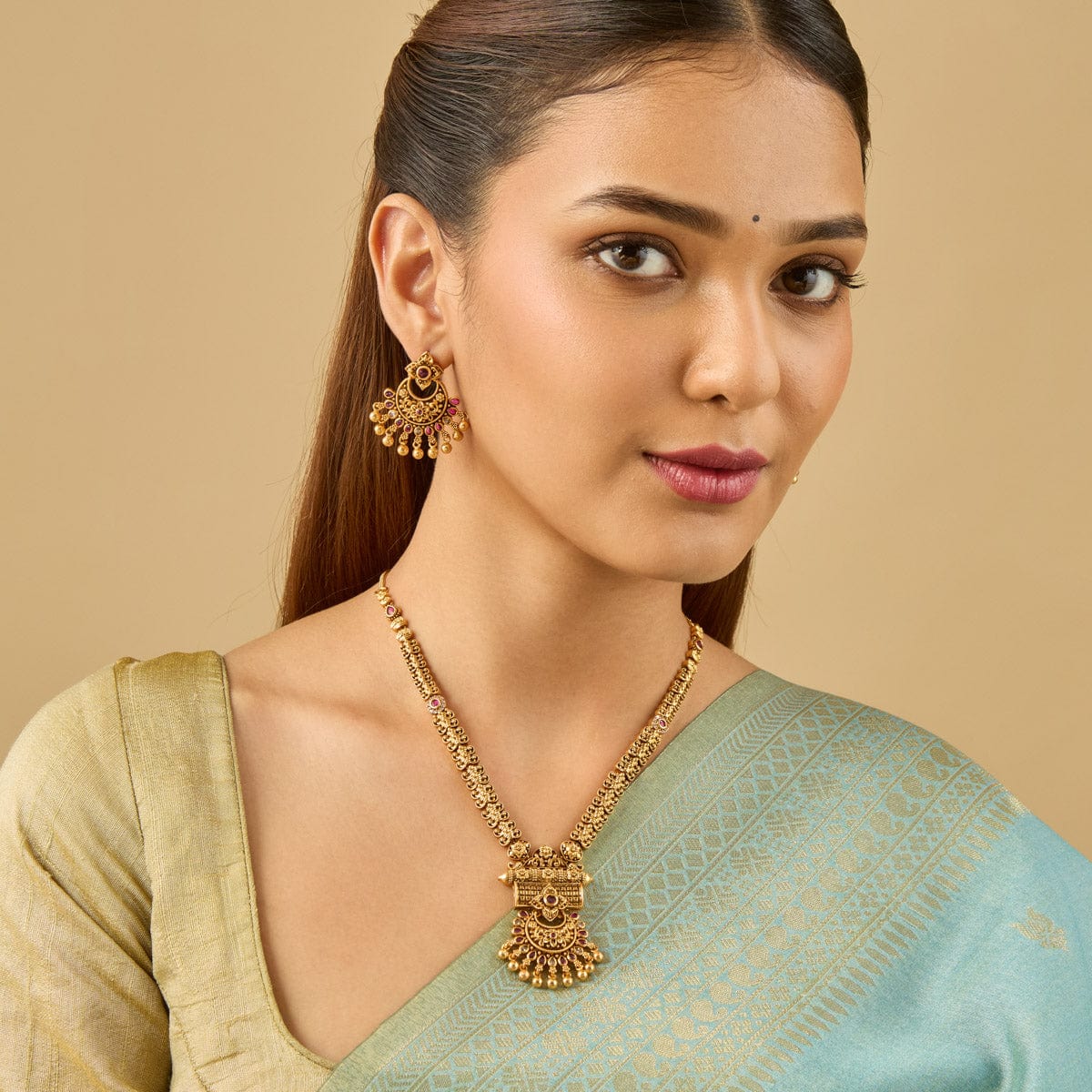 Antique Necklace Antique Necklace 186401