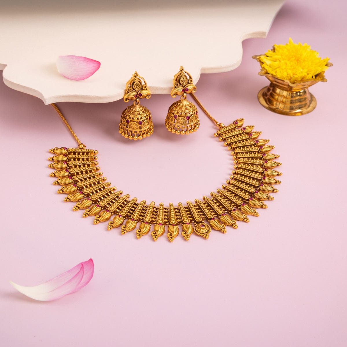 Antique Necklace Antique Necklace 186403