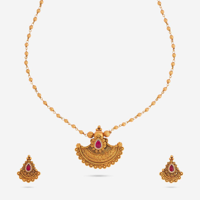 Antique Necklace Antique Necklace 186558