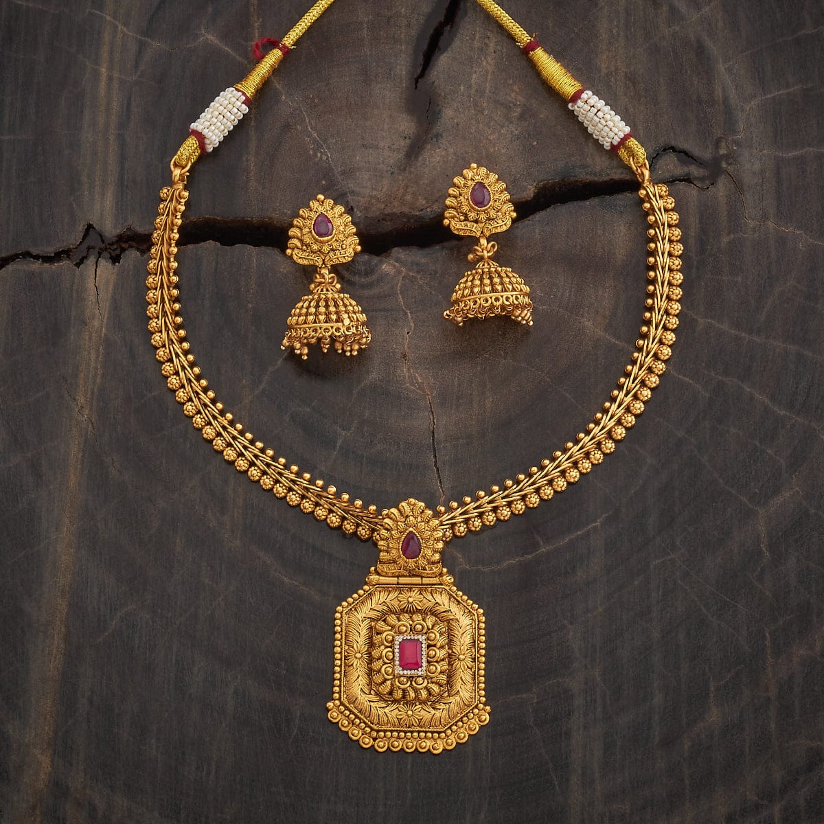 Antique Necklace Antique Necklace 186560