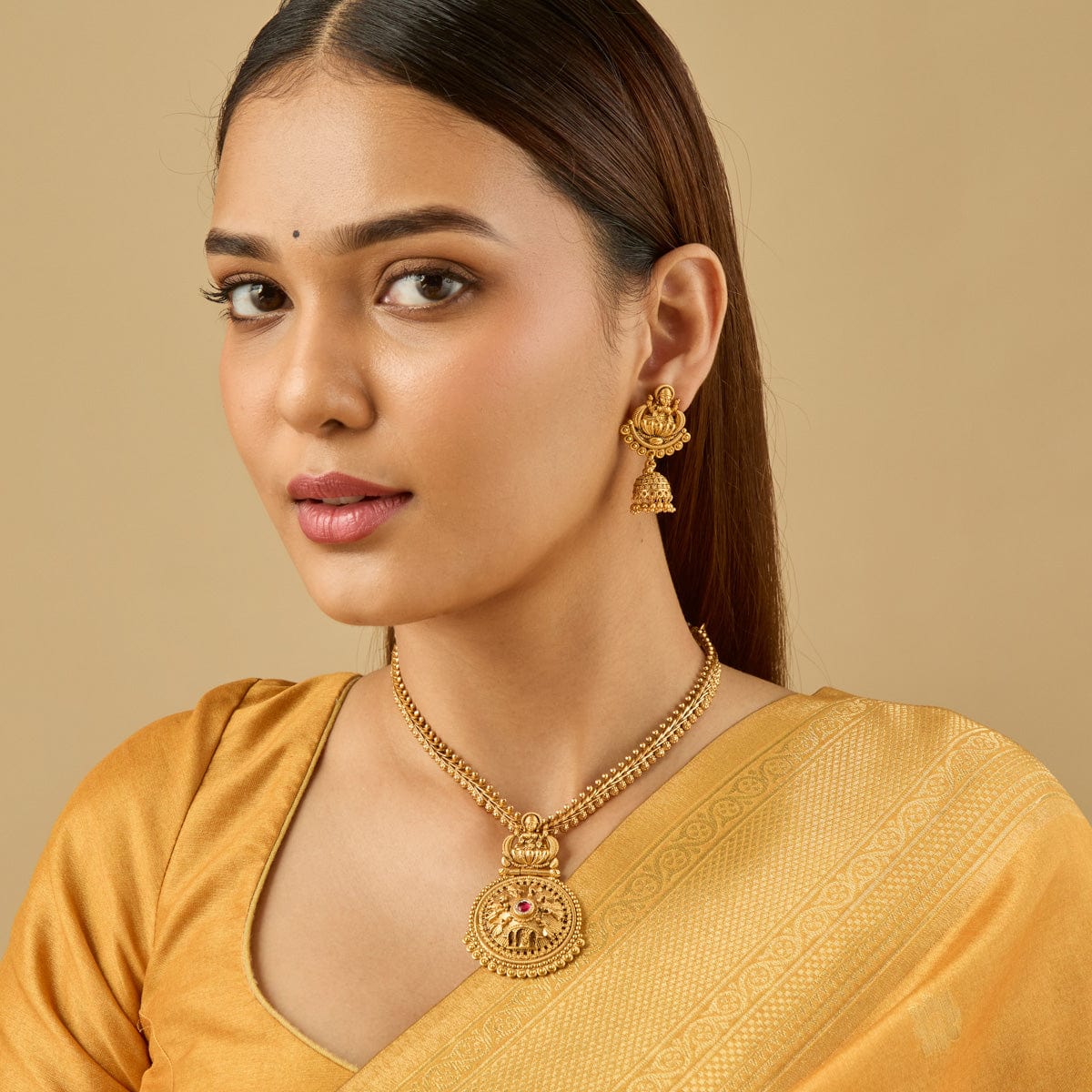 Antique Necklace Antique Necklace 186561