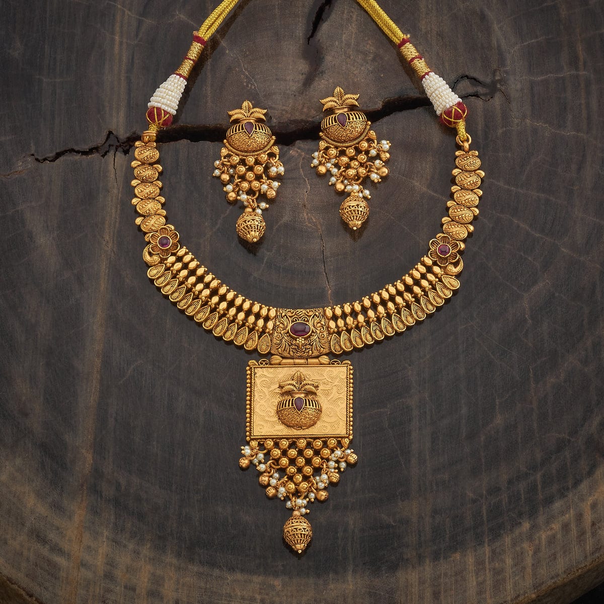 Antique Necklace Antique Necklace 187212