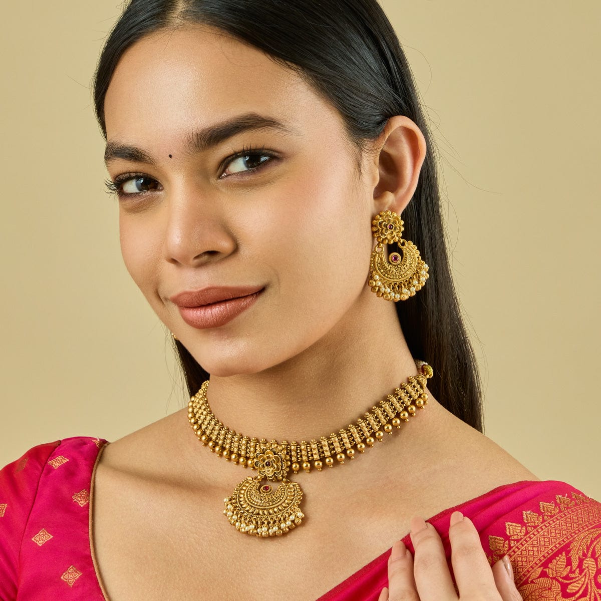 Antique Necklace Antique Necklace 187903