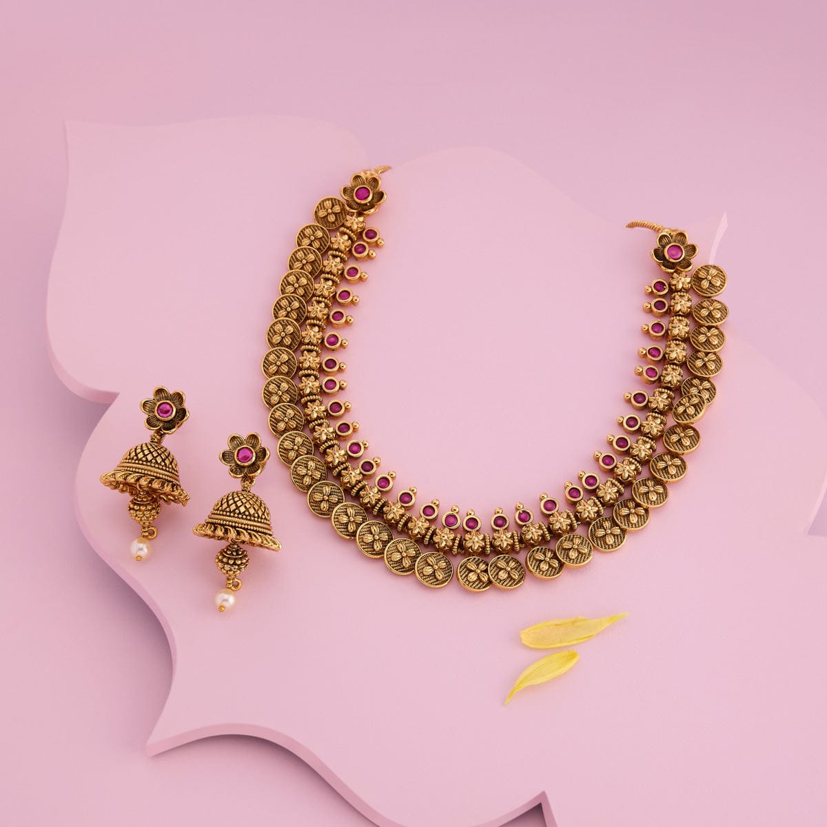 Antique Necklace Antique Necklace 188072