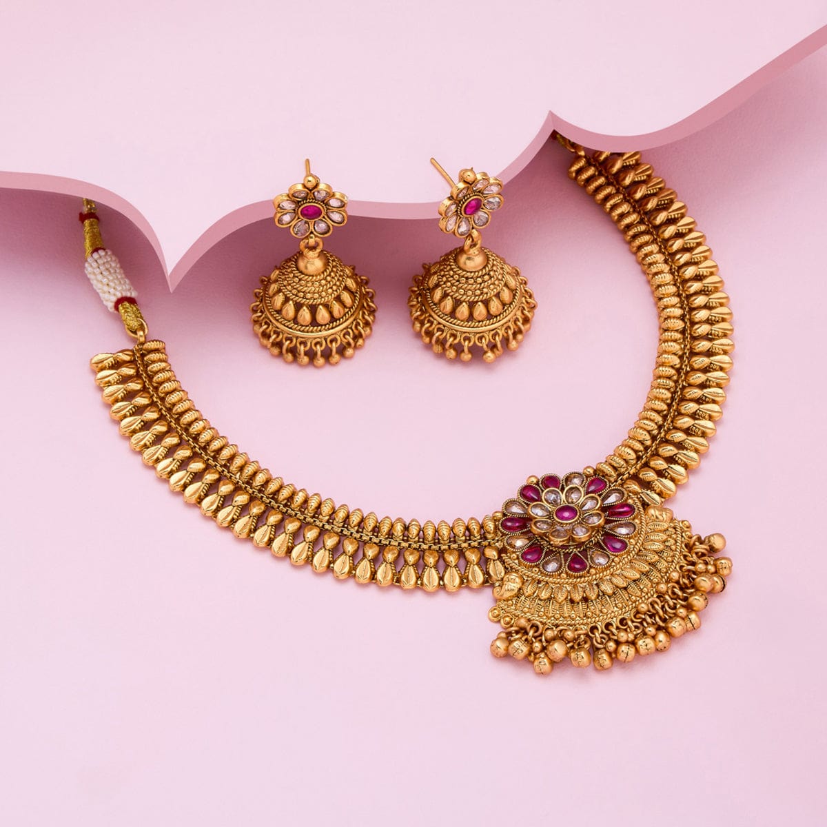 Antique Necklace Antique Necklace 188142