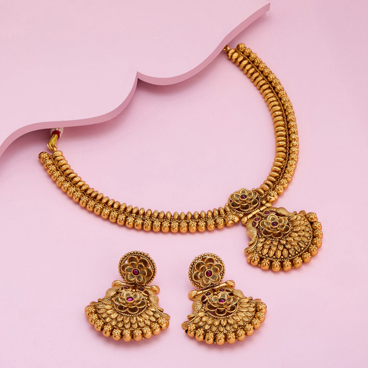 Antique Necklace Antique Necklace 188143