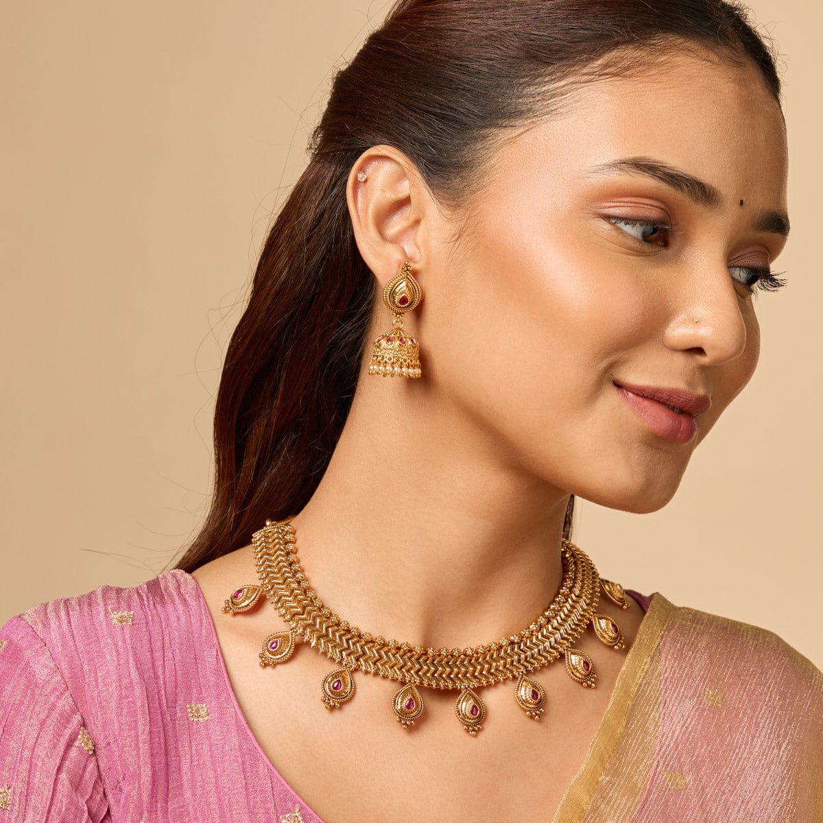 Antique Necklace Antique Necklace 188837